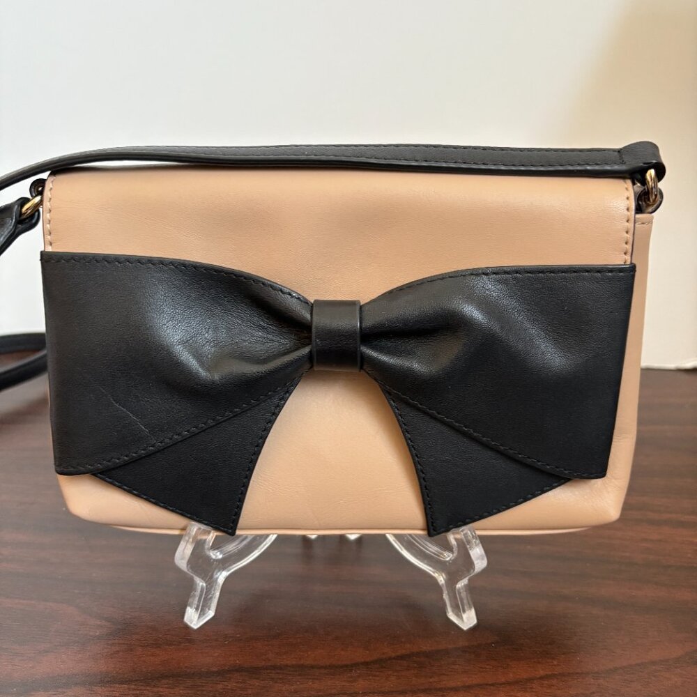 Kate Spade Hanover Street Aster Crossbody Bag Beige Black Bow Tumblr-Era Retro - Picture 3 of 10